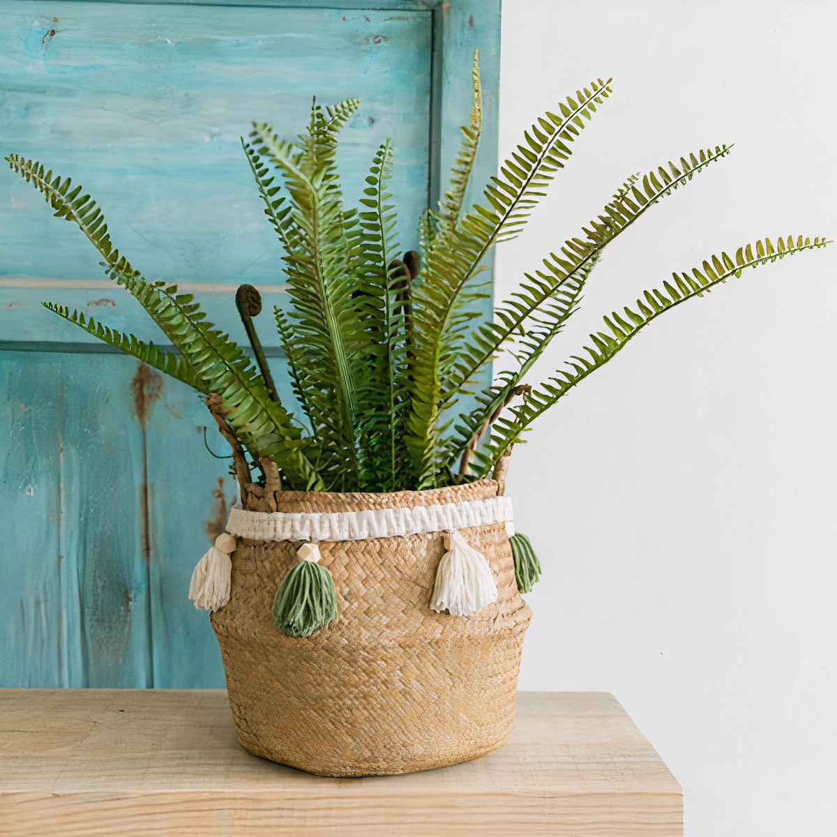 Cache Pot Osier avec Pompons Verts